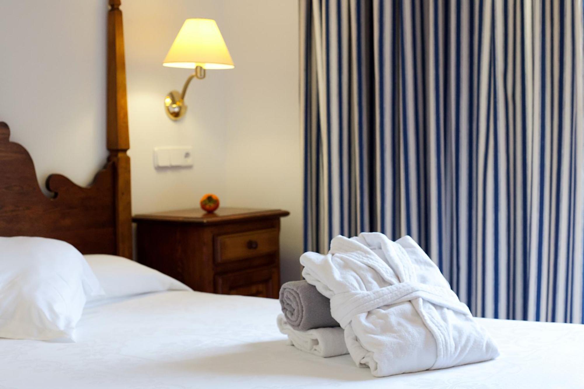 Hotel Cala Sant Vicenc - Adults Only Cala de Sant Vicenc 외부 사진