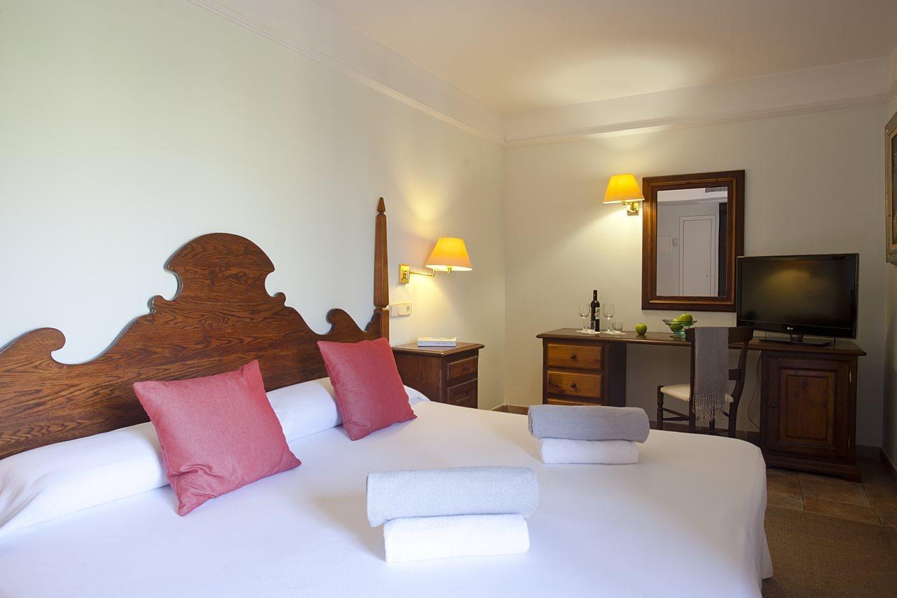 Hotel Cala Sant Vicenc - Adults Only Cala de Sant Vicenc 외부 사진